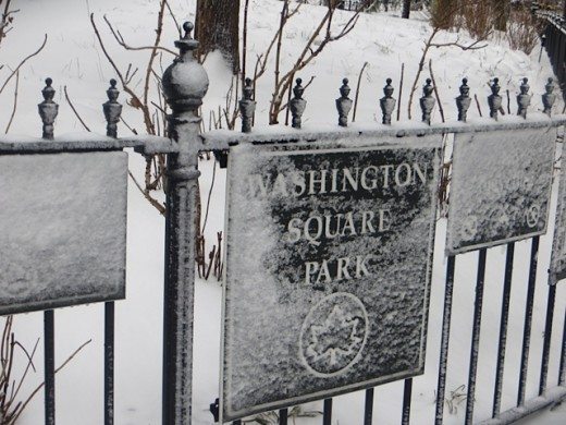 washington_square_park_sign_winter_greenwich_village_landmark_12